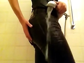 Shower in skinny black cheap monday - getting hart in wet tight jeans